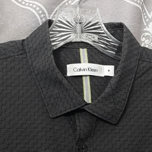 Calvin  Klein Shirt- short Sleeves